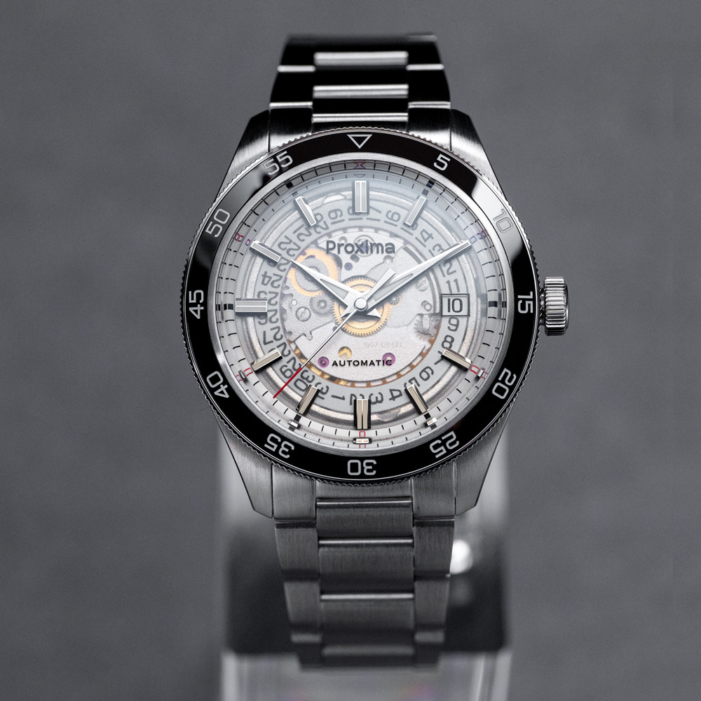 PX1701 39mm Luxury Men's Watch - Automatic Watch Winder review and price